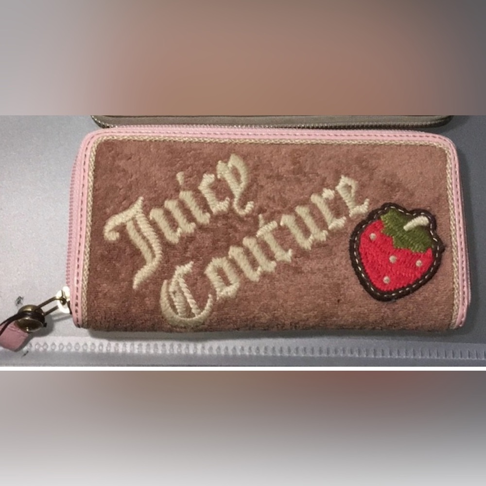 SOLD *Host Pick* Juicy Couture Princess Strawberry Wallet - Picture 1 of 13